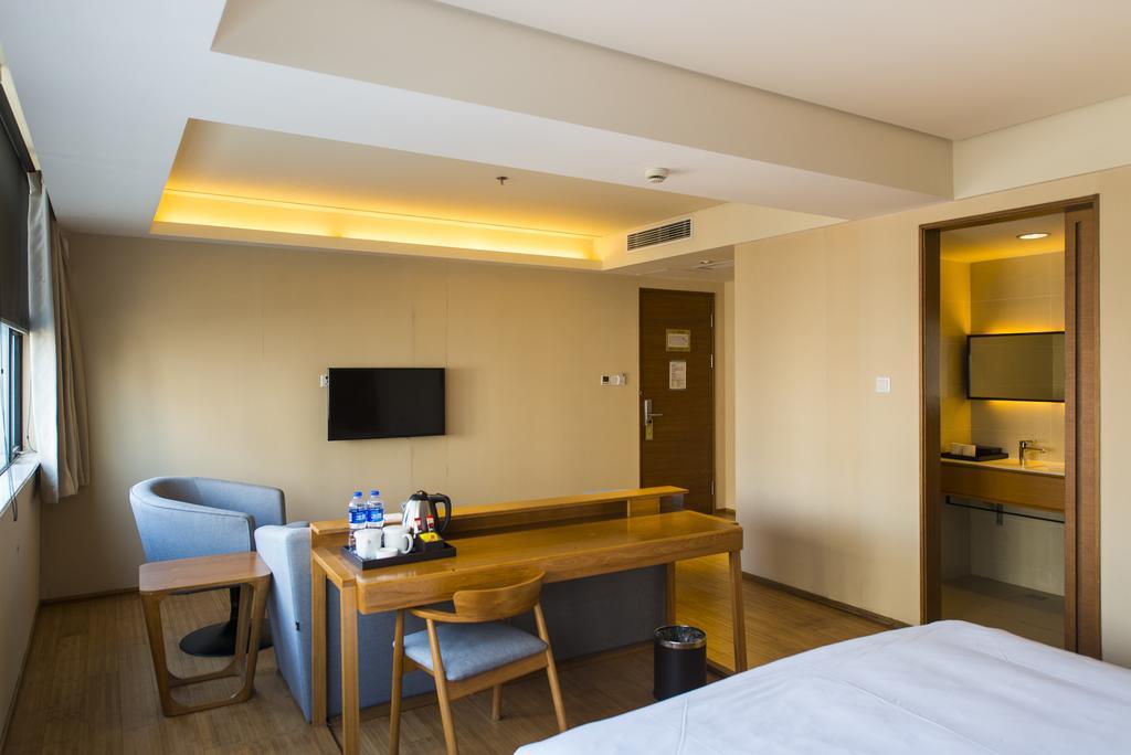 Ji Hotel Kunming Green Lake Branch Екстериор снимка
