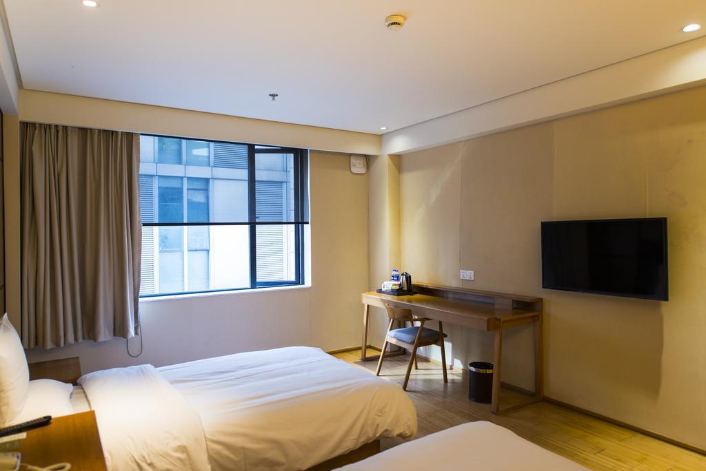 Ji Hotel Kunming Green Lake Branch Екстериор снимка