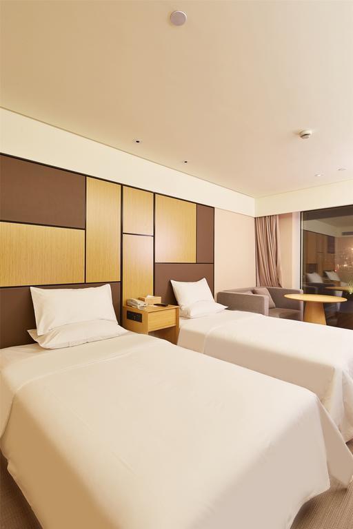 Ji Hotel Kunming Green Lake Branch Екстериор снимка